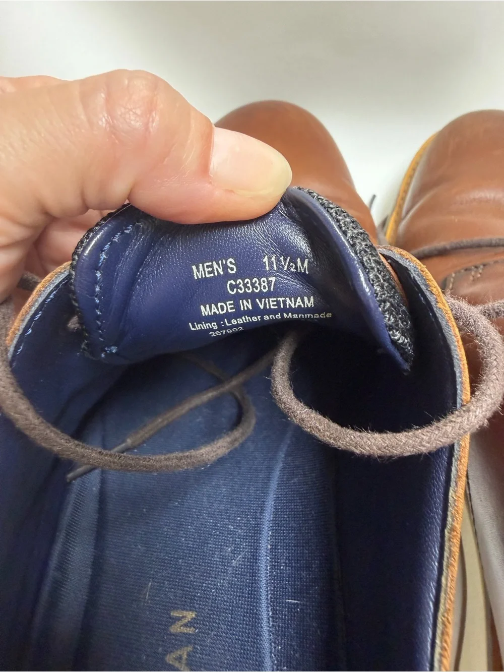 Cole Haan Brown Leather Derby Shoes with Contrast Sole